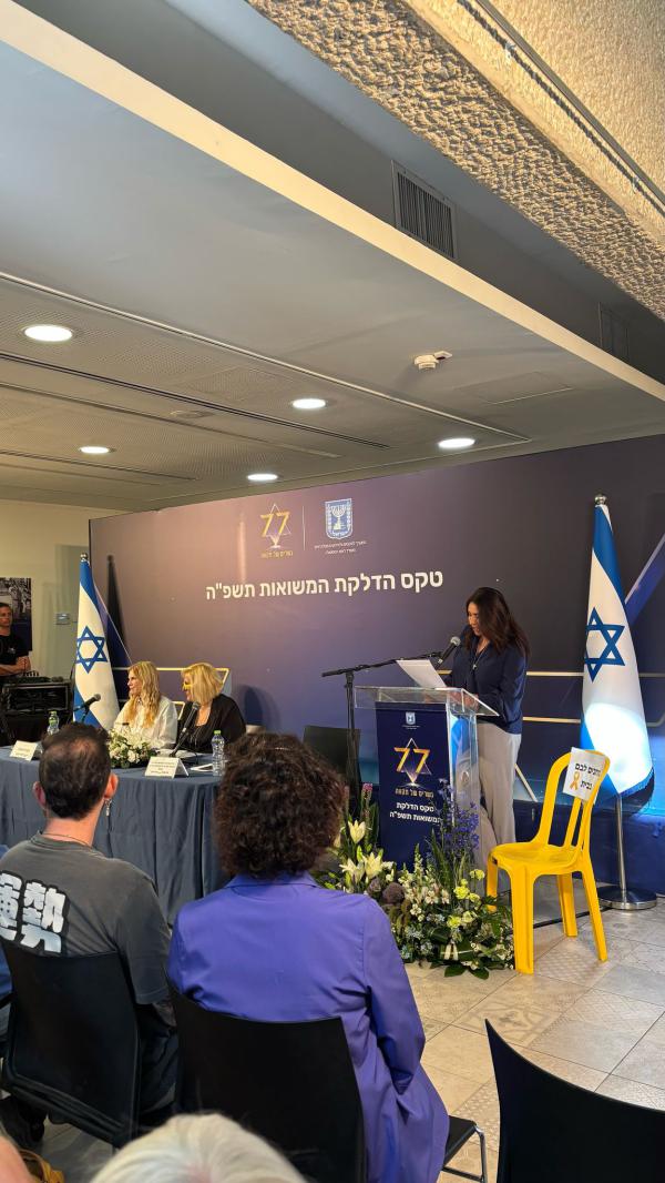 שאלנו את השרה רגב למה התצפיתניות סירבו להשיא משואה?