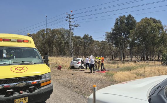 הקטל בדרכים: בת 50 נהרגה בתאונה בין רכב למשאית בקדמת צבי