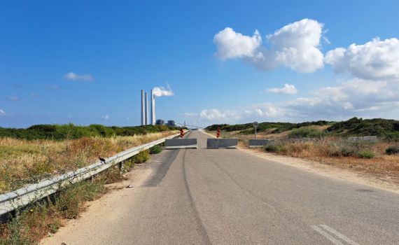 ראש עיריית חדרה סגר את הגישה לחוף הכרישים