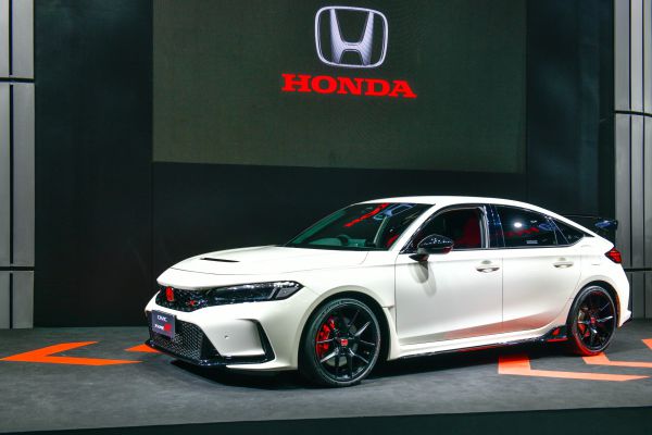 אפקט טראמפ? הונדה מעבירה ייצור דגם מיפן לארצות הברית