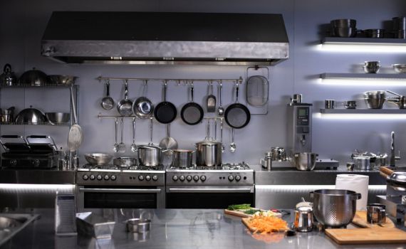 הזמן המושלם לחידוש המטבח: רשת הכלים במבצעי ענק לפסח