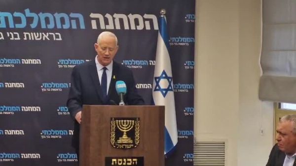 גנץ: "לא אתפשר על וועדת חקירה ממלכתית"