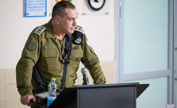 זמיר למשפחות החטופים שנרצחו: נכריע את החמאס ונמוטט את שלטונו