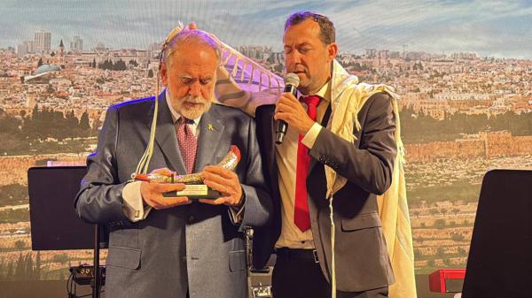 מרגש: ראש המועצה בירך את שגריר ארה"ב בברכת כהנים | צפו