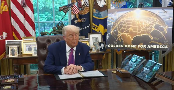 "מתקדמת יותר מישראל": טראמפ הכריז על מערכת "כיפת זהב"