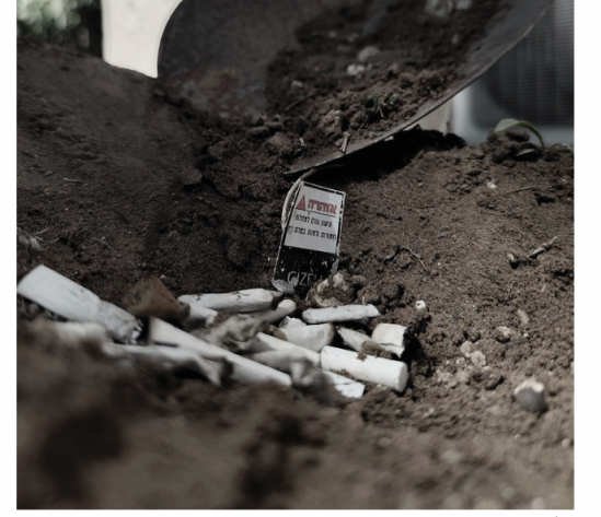 צילום יכול להציל חיים? בני נוער מציגים תערוכה נגד עישון