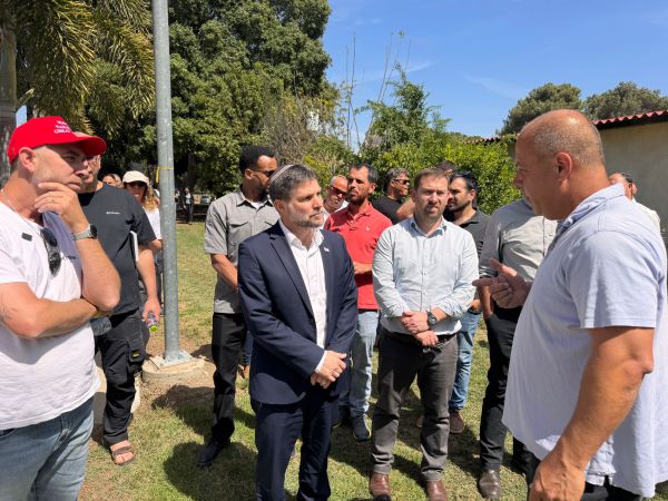 סמוטריץ' בסיור בנחל עוז: "חובתנו הלאומית להבטיח שיקום מלא"