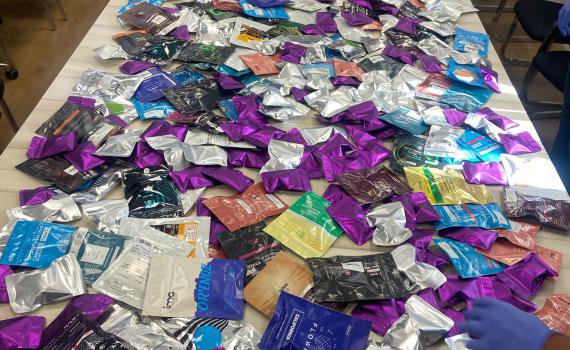 המשטרה תפסה 8 קילו סמים של משפחת פשע