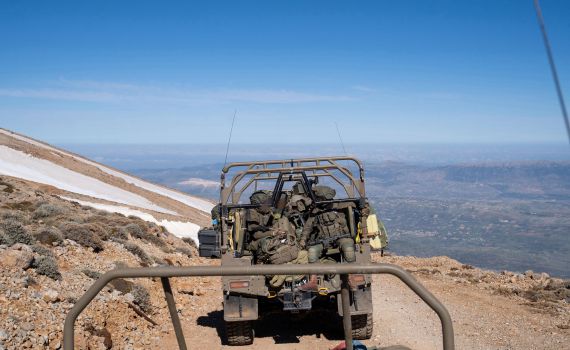 אירוע ביטחוני חריג: ארבעה חיילים נפצעו בפיצוץ בשטח סוריה