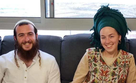 אלמנתו של יהודה דימנטמן ז"ל ובעלה נפצעו בתאונה קשה