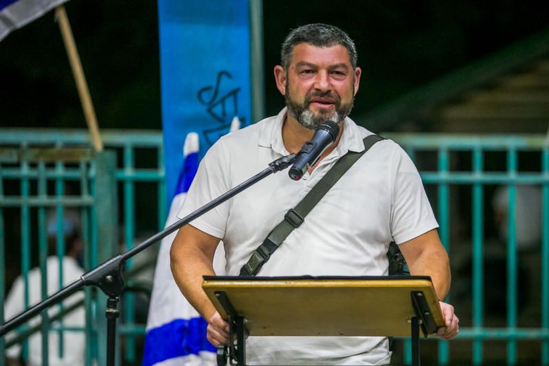 עופר וינטר תוקף: "חרפה וכניעה"