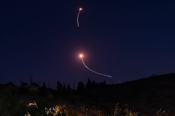 באמצע המדורות אזעקות במרכז בגלל טיל מתימן