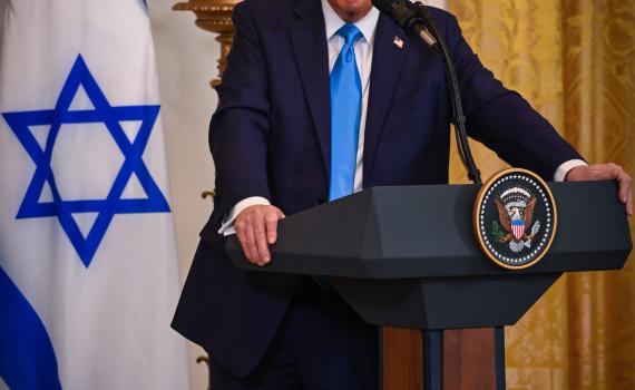 טראמפ מכריז מול העולם הערבי: "לאיראן לעולם לא יהיה גרעין"