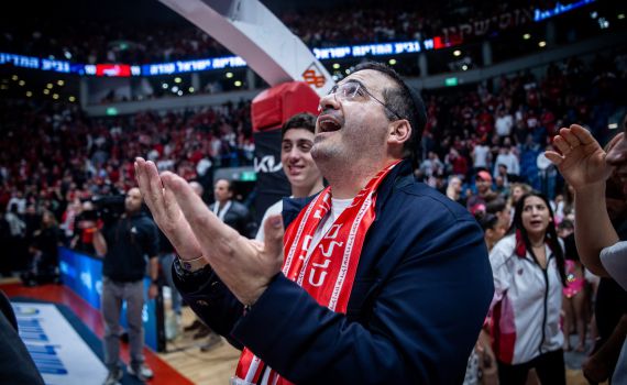 הכי גבוה שיש: הפועל תל אביב החתימה עוד שחקן NBA