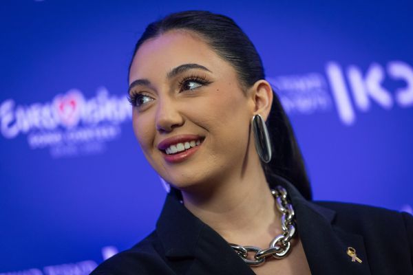 "נקברה תחת ערימת גופות": בבריטניה מתחילים להכיר את יובל רפאל