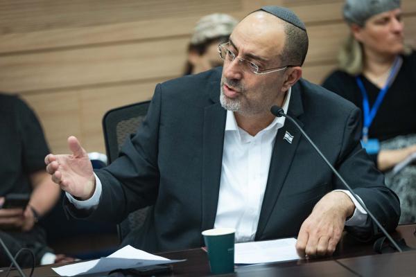 ואטורי: "פניתי לטראמפ שיטיל סנקציות על היועמ"שית"