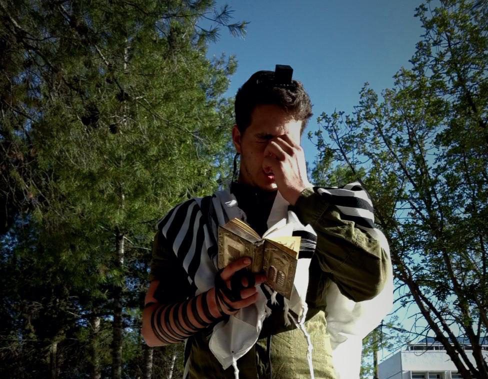 החרדי שהתגייס: "אנחנו לא יכולים להישאר מנותקים"