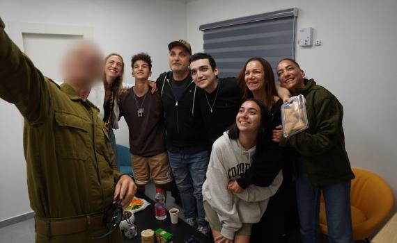 אמו של עידן אלכסנדר: "המשפחה שלי חזרה להיות שלמה"