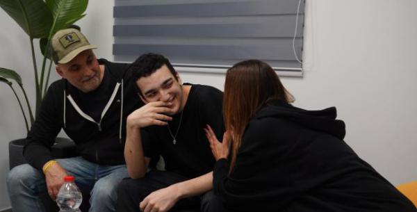 בשעה טובה: עידן אלכסנדר שוחרר מבית החולים