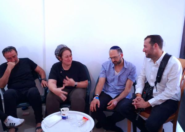 יוסי דגן למשפחת גז: "אעביר את לשכתי למקום הרצח"