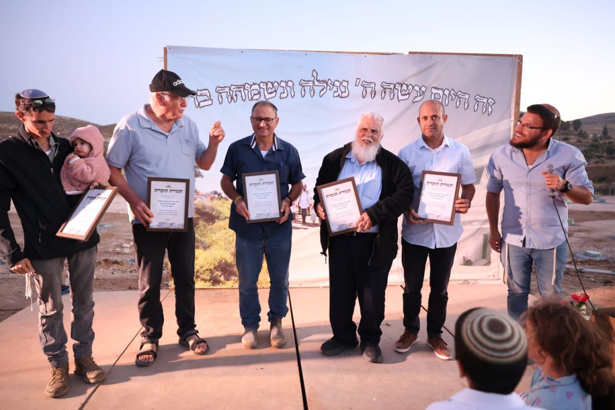 בטקס מרגש וחגיגי: היישוב אדורים שבהר חברון הוסדר רשמית