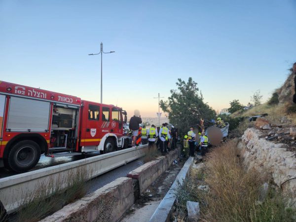 תאונה קטלנית בי-ם: שני צעירים נהרגו לאחר שהתהפכו עם רכבם