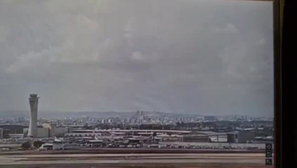 תיעוד: רגע הפגיעה בנמל התעופה בן גוריון