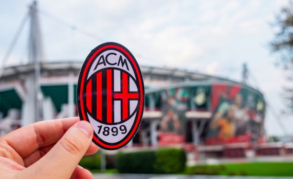 אינטר עפה קדימה, מילאן שוקעת: המהפך בעיר מילאנו הושלם