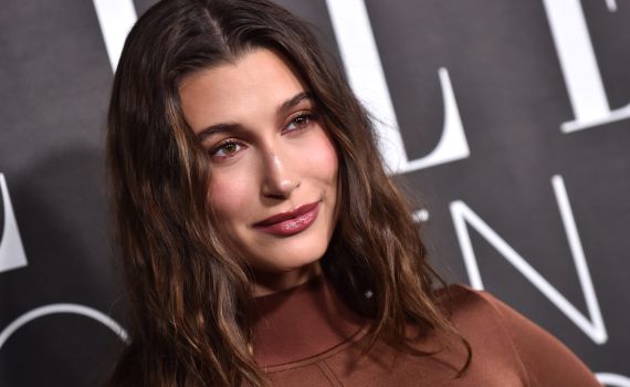 ג'סטין בחובות, אשתו מתעשרת: זאת עסקת הענק של היילי ביבר