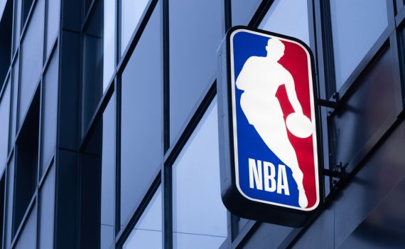 הכוכבים של פלייאוף ה-NBA: שחקן אחד משנה את הכללים