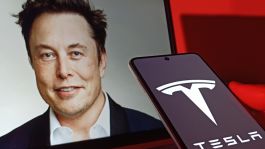 סוף עידן בטסלה: אילון מאסק מודיע על שינוי דרמטי