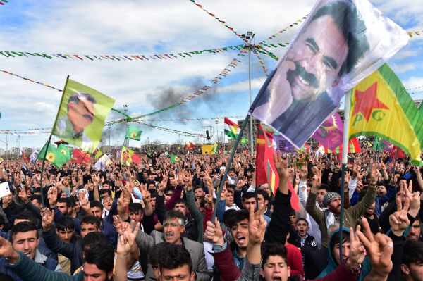 אחרי מעל 40 שנה: המחתרת הכורדית תתפרק מנשקה