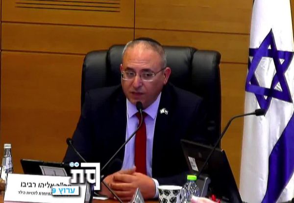 ח"כ מהליכוד למשפחות חטופים: "מה תעשו כשכולם יושבו?"