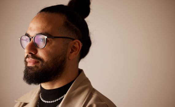 "מרחב מוגן ללב": השיר החדש של בניה ברבי שכובש את הלב