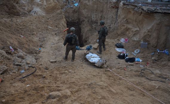 תיעוד מיוחד: כך חולצו גופותיהם של בכירי חמאס מביה״ח האירופאי