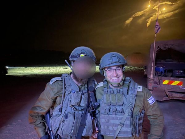 "הרבנים הצבאיים מוציאים את הלוחמים לקרב. זה מרגש"