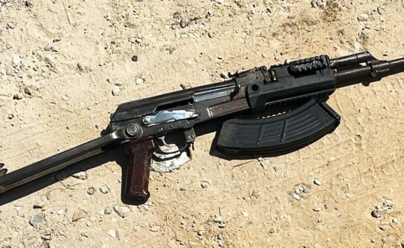 חשד לירי בלוד: אב ובנו נעצרו עם קלצ'ניקוב וקילו סמים