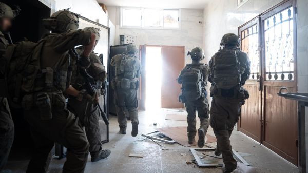 מה באמת קרה מתחת לבית החולים האירופאי? | פרשנות