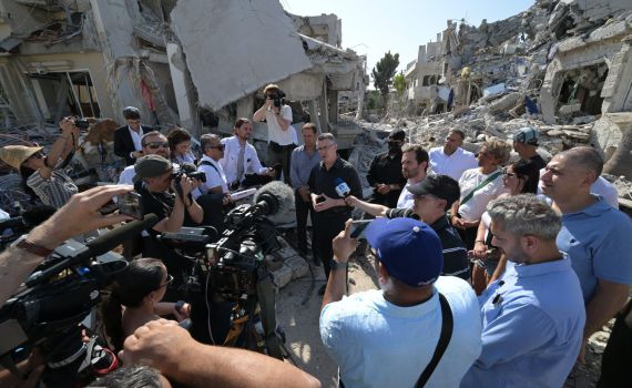 סער: "איראן מטרגטת אזרחים, אין חייל אחד שנהרג בתקיפות שלהם"