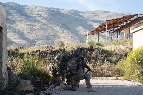 צפו: תיעוד מיוחד של פעילות צה״ל מהכפרים הסורים בכתר החרמון