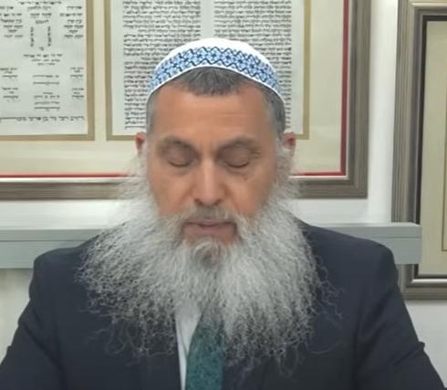 הרב ניר בן ארצי: "תברחו משם מהר"