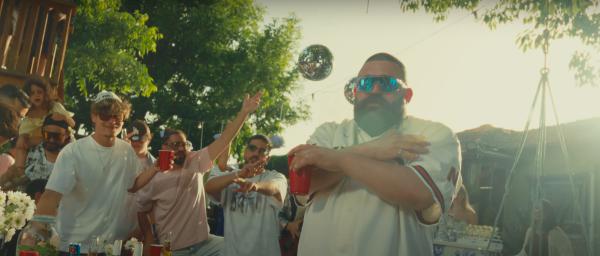 "בלי פאניקה": שרק, חן פורתי וגפן גרינברג משחררים להיט קצבי