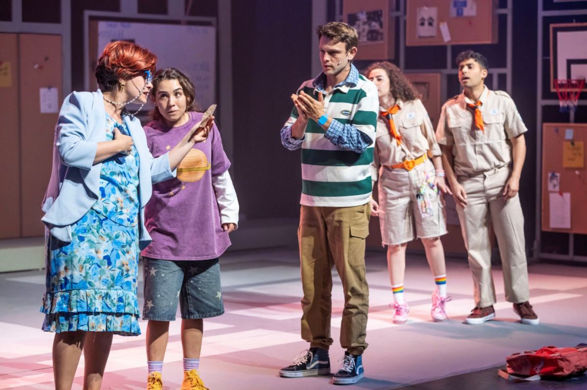 אחרי ההצלחה המסחררת של הספרים: רוני ותום מגיעים לתיאטרון