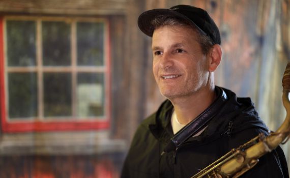 רוק פוגש יהדות: "הלכתי עם הדמיון" | שיר חדש לתומר צימרמן