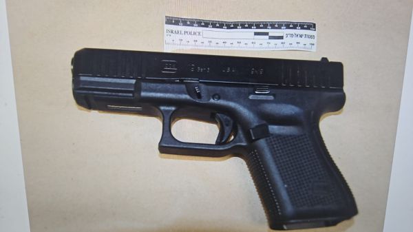 במהלך מבצע למציאת שב"חים: זה המקום החריג בו נמצא אקדח