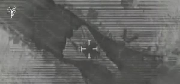 חיל האוויר תקף שלושה מטוסי קרב איראנים מסוג F14 | צפו