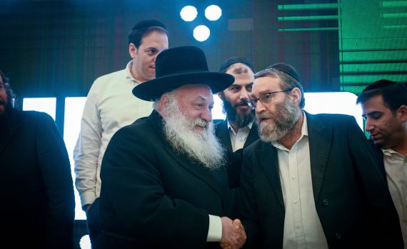 האולטימטום על חוק הגיוס פג והחרדים זועמים: "מורחים אותנו"