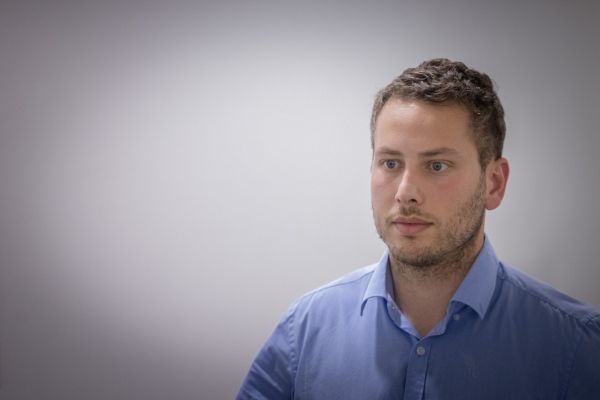 חתונת אבנר נתניהו: בקשה לצו הרחקה נגד פעיל המחאה הוותיק