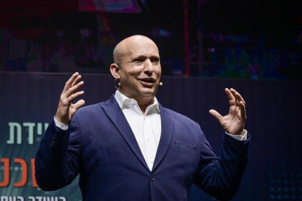 לא רק מנדטים: נפתלי בנט בעוד הישג אדיר