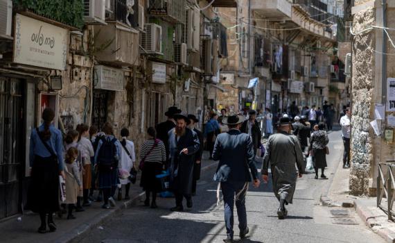 הפרשן הוותיק טוען: החרדים הם לא יהודים